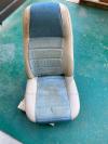 N.2 Sedili anteriori fissi e panca posteriore reclinabile YJ 88' Blu\crema