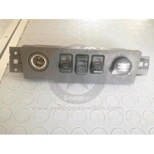 Sede interruttori nebbia plancia sbrina e tergi lunotto retronebbia + sede accendi sigaro Jeep XJ Cherokee '99 - 56007451 