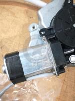 2006-07 Meccanismo alzavetro elettrico posteriore lato passeggero KJ