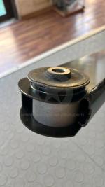 2002-07 Braccetto inferiore sospensioni ponte posteriore Dx=Sx KJ Liberty