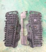 Due supporti parafanghi anteriori Jeep Wrangler JK originali jeep DX e SX, sostegno copertura tiranteria sterzo JK. codici: DX30598, 55056554ac