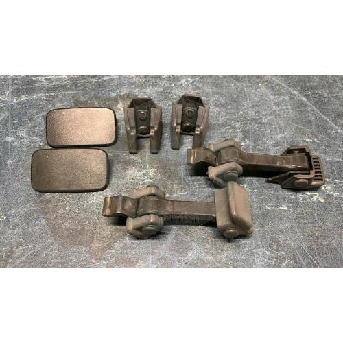 Ganci cofano Jeep Wrangler JK usati