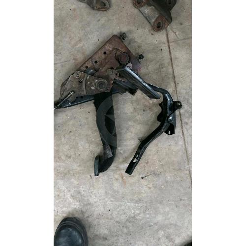 Freno a mano e acceleratore Jeep CJ7