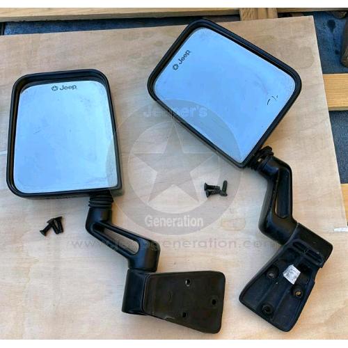 Specchietti Jeep Wrangler YJ originali con scritta Jeep sul vetro