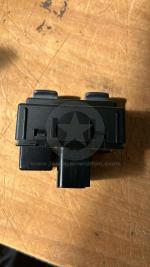 Interruttore alzavetro finestrini anteriori FRONT SIDE POWER WINDOW SWITCH Jeep Wrangler JK