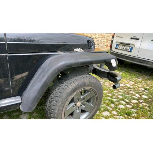 Se 4 parafanghi larghi plastica Jeep Wrangler TJ