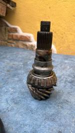 Corona e pignone posteriore Dana 44 JL 41 denti corona 11 denti pignone 3.73 codice: 10159660 