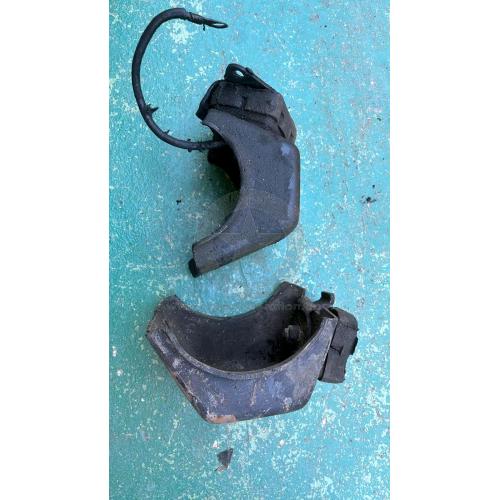 Coppia Zanche supporti motore CJ 2.4 isuzu disel