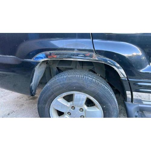 Jeep Grand Cherokee WJ 4.7 2001 per ricambi, motore 117.000 km, portapacchi, interni integri, numerosissimi accessori Startech, volante radica